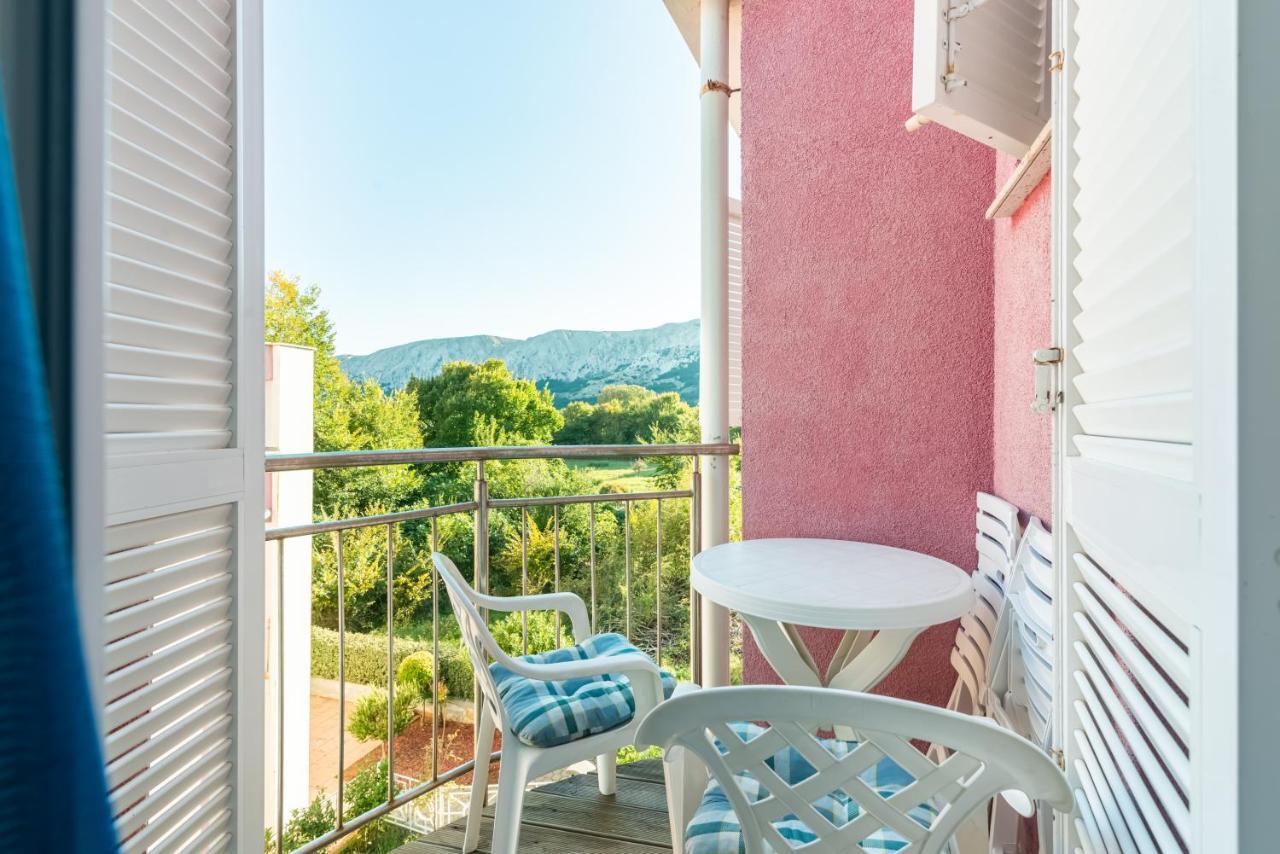 Apartment Mimoza 5, Baska, Krk Kültér fotó